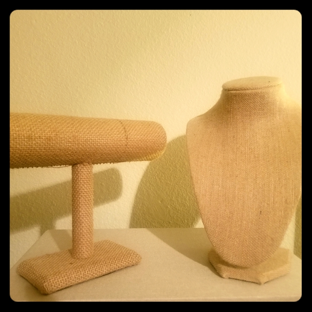 Small Necklace Bust and Bracelet Stand